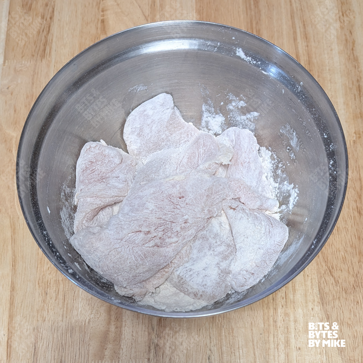 Photo of chicken coated in flour